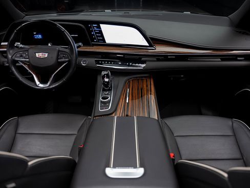 Used 2023 Cadillac Escalade ESV Premium Luxury w/ LPO, Floor Liner Package AWD/4WD image 42