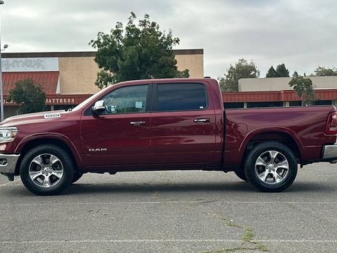 Used 2019 RAM 1500 Laramie AWD/4WD image 6