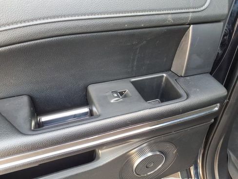 Used 2021 Ford Expedition XLT image 8