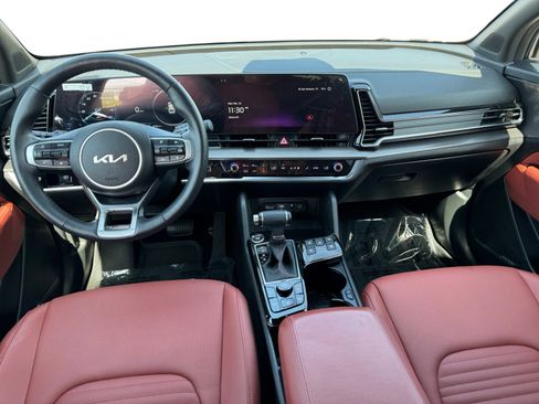 Used 2024 Kia Sportage SX image 10