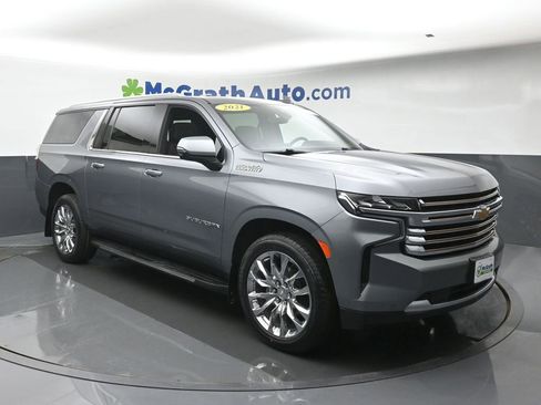 Used 2021 Chevrolet Suburban High Country image 2