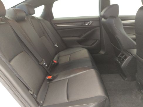 Used 2021 Honda Accord Sport image 19