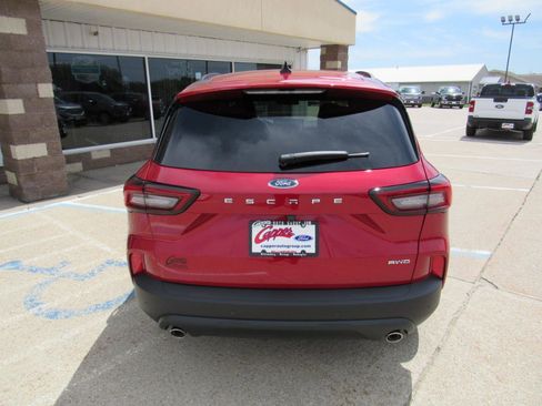 New 2026 Ford Escape ST-Line w/ Tech Pack #1 AWD/4WD image 6