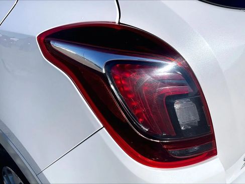 Used 2017 Buick Encore Preferred AWD/4WD image 28