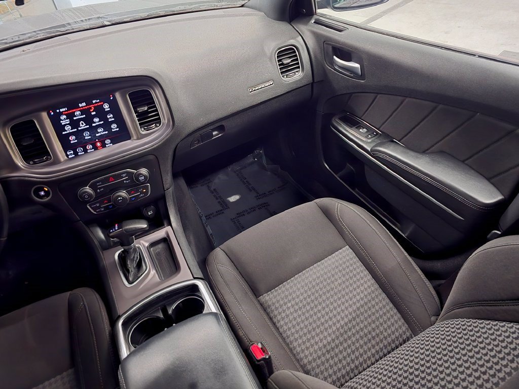 Used 2023 Dodge Charger SXT RWD image 34