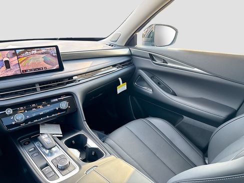 Certified 2026 INFINITI QX60 Luxe w/ Cargo Package FWD image 26