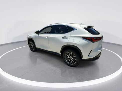 Certified 2024 Lexus NX 250 FWD w/ Towing Package (2000 Lbs) image 6