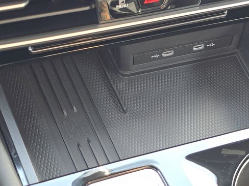 New 2026 Volkswagen Atlas Cross Sport SEL Premium R-Line image 25