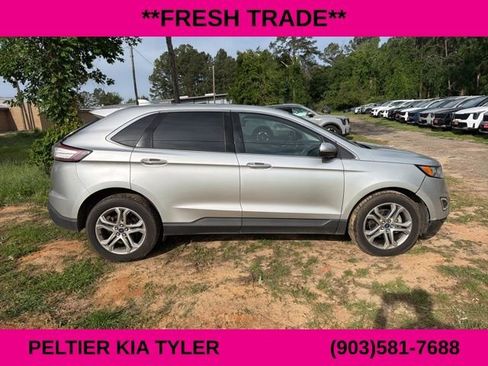 Used 2018 Ford Edge Titanium w/ Technology Package image 14