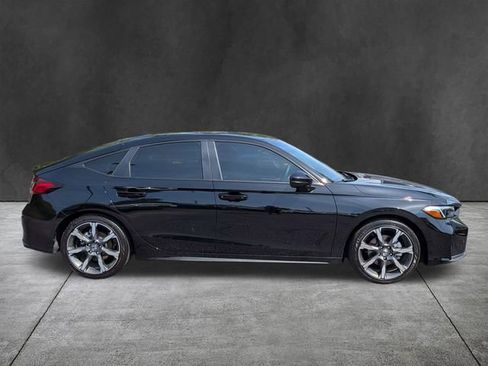 Used 2025 Honda Civic Sport Touring image 4