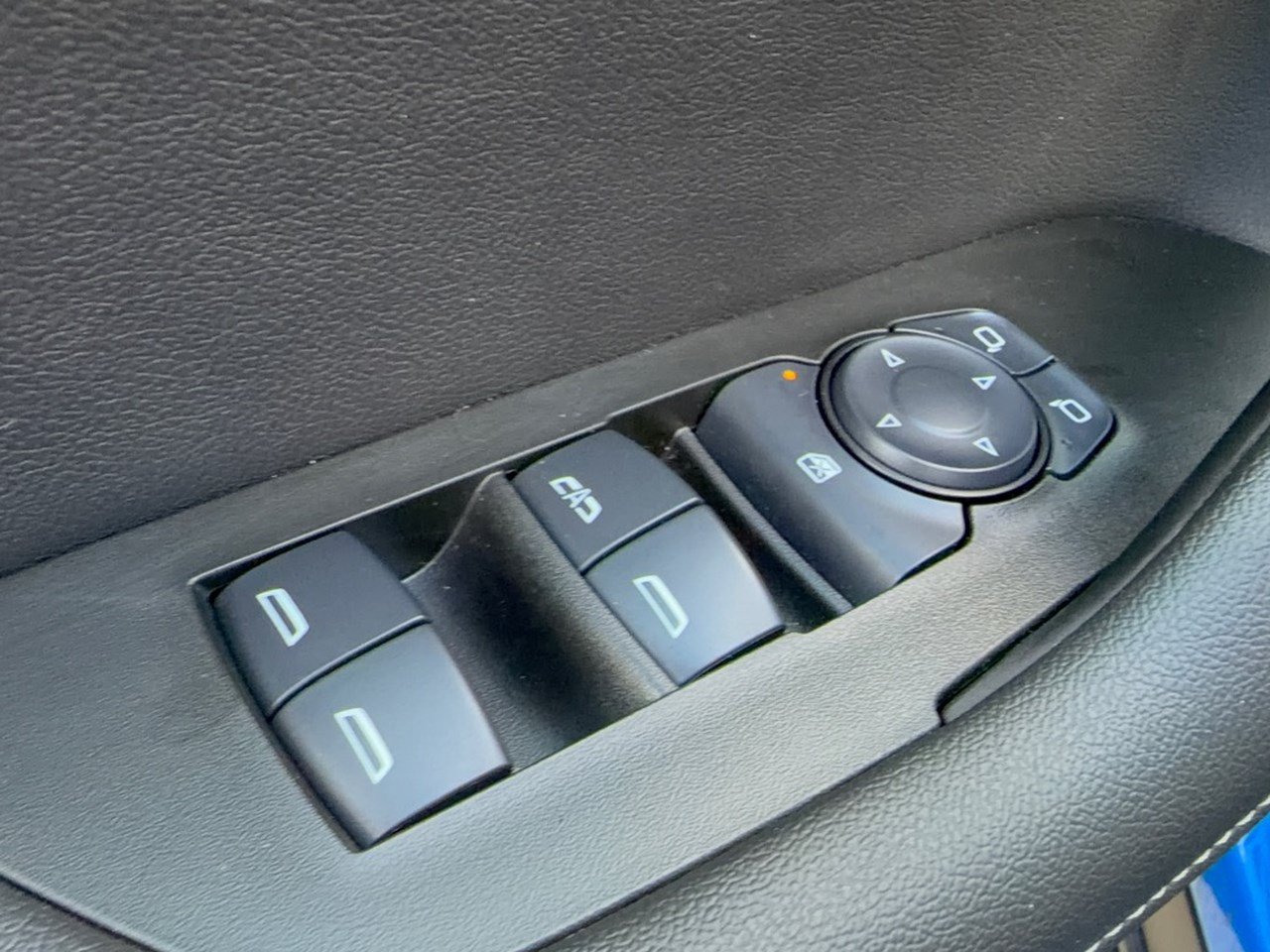 Certified 2024 Chevrolet Blazer LT w/ Convenience Package FWD image 15