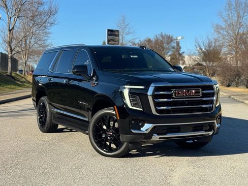 New 2026 GMC Yukon Elevation image 2