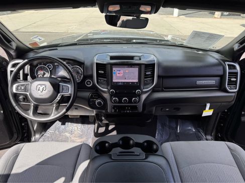 Used 2024 RAM 2500 Big Horn w/ Bed Utility Group image 14