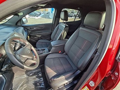 Used 2023 Chevrolet Equinox RS image 24