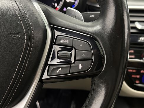 Used 2017 BMW 540i image 23
