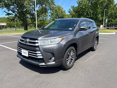 Used 2017 Toyota Highlander XLE