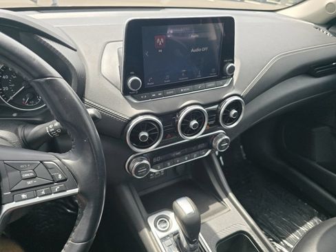 Used 2021 Nissan Sentra SV FWD image 28
