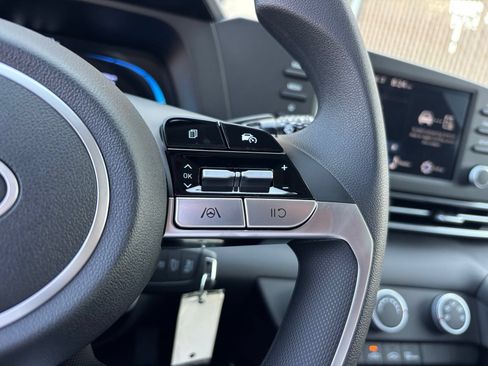 New 2026 Hyundai Elantra SE FWD image 21