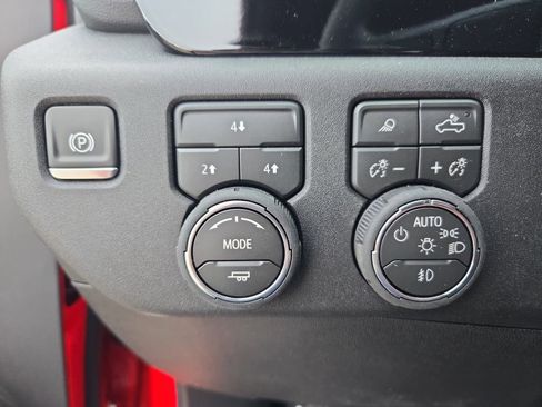 New 2026 Chevrolet Silverado 3500 LT w/ Safety Package image 27