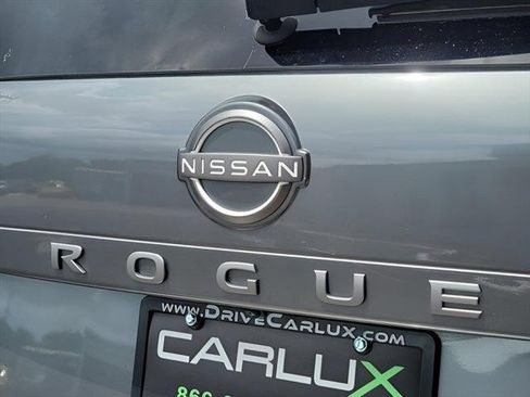 Used 2024 Nissan Rogue SV AWD/4WD image 30