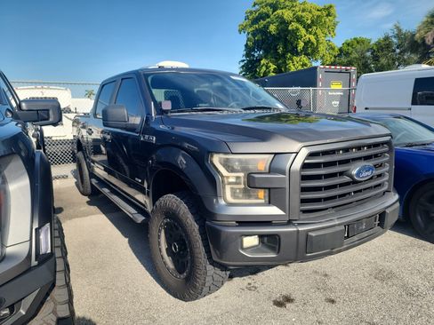 Used 2017 Ford F150 XL w/ Equipment Group 101A Mid RWD image 3