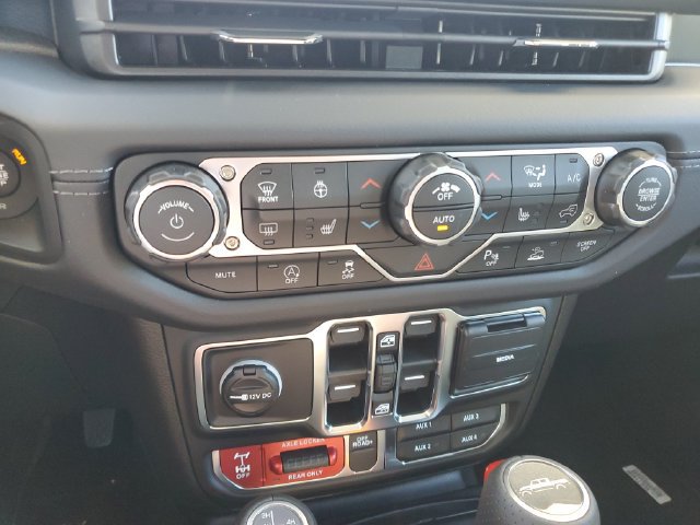 New 2027 Jeep Gladiator Mojave AWD/4WD image 35