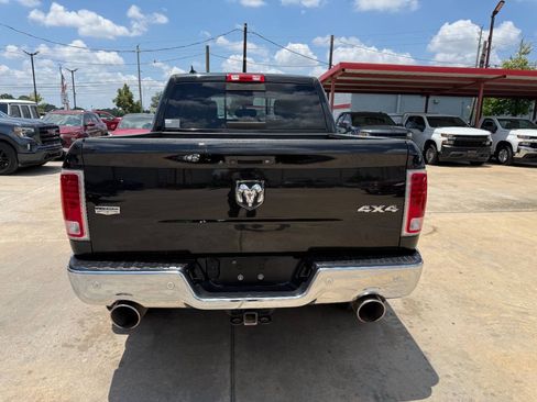 Used 2016 RAM 1500 Laramie w/ Convenience Group AWD/4WD image 5