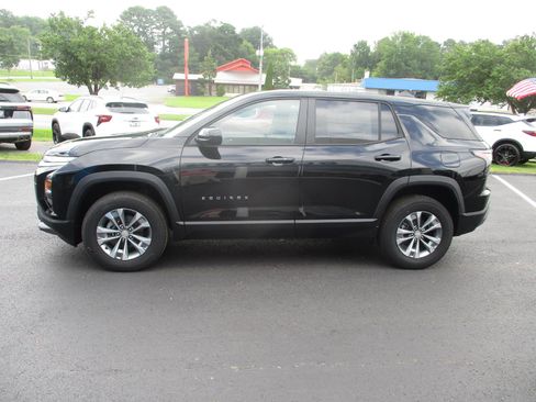 New 2026 Chevrolet Equinox LT w/ Convenience Package II image 6