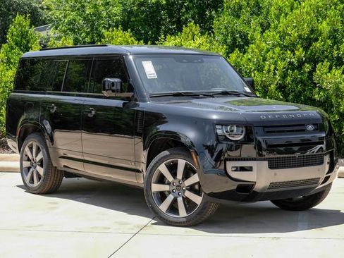 New 2026 Land Rover Defender 130 V8 AWD/4WD image 6