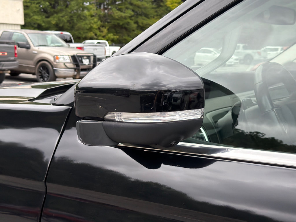 Used 2025 Ford Expedition Platinum AWD/4WD image 11