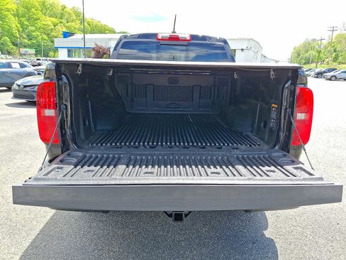 Used 2022 Chevrolet Colorado Z71 AWD/4WD image 28