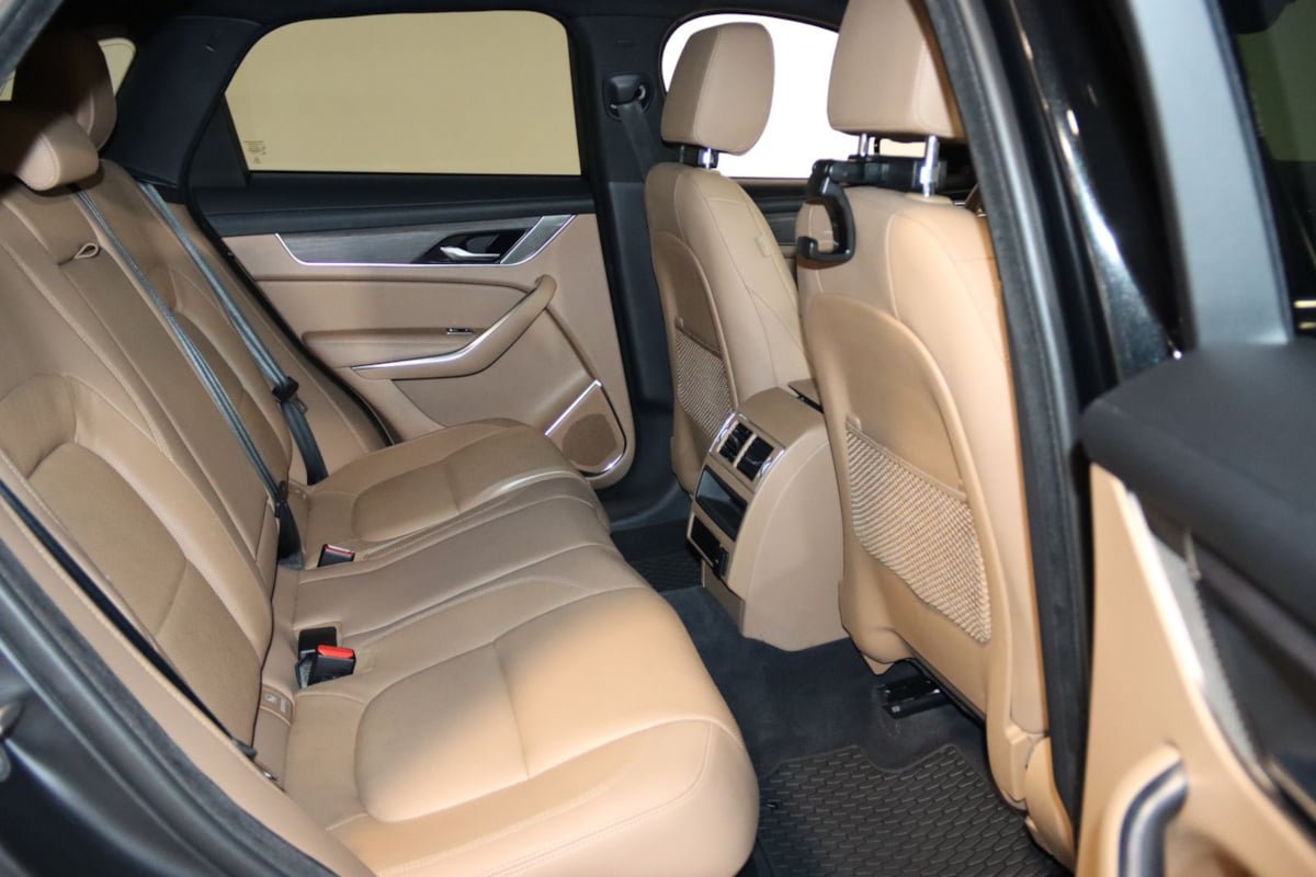 Used 2023 Jaguar F-PACE S AWD/4WD image 56
