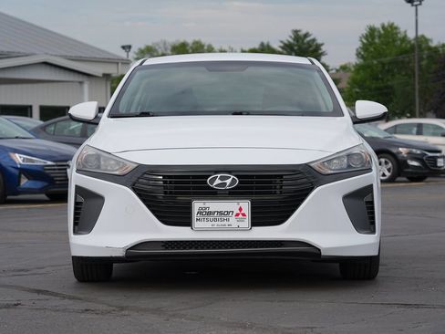 Used 2018 Hyundai Ioniq Blue FWD image 8