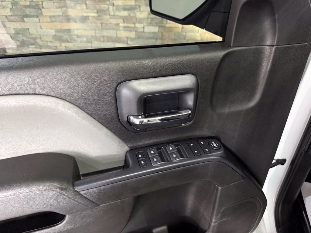 Used 2019 GMC Sierra 1500 Limited w/ Sierra Convenience Package RWD image 12