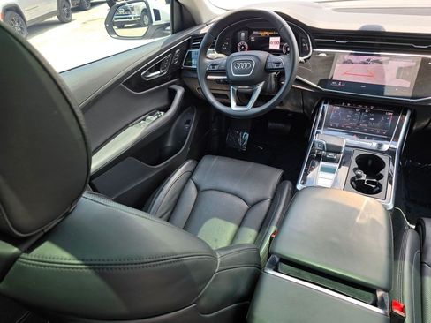 Used 2023 Audi Q8 Prestige AWD/4WD image 35