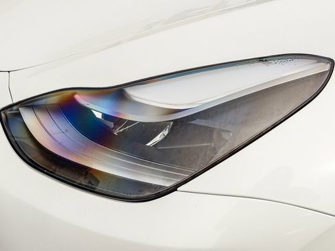 Used 2022 Tesla Model Y Performance image 25