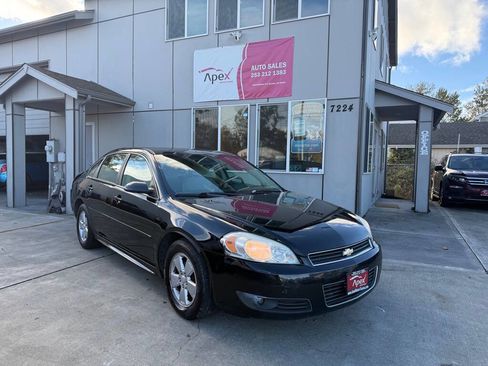 Used 2011 Chevrolet Impala LT image 2