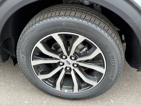 New 2026 Ford Explorer ST-Line image 9