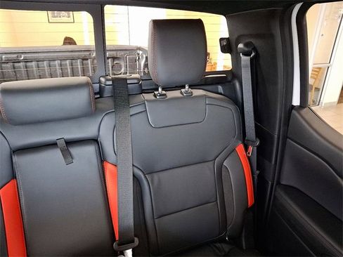 New 2025 Ford Ranger Raptor image 15