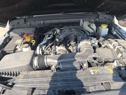 Used 2022 Jeep Gladiator Mojave w/ Cold Weather Group image 15