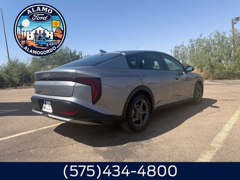 Used 2025 Kia K4 LXS FWD image 5
