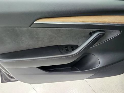 Used 2022 Tesla Model 3 RWD image 48