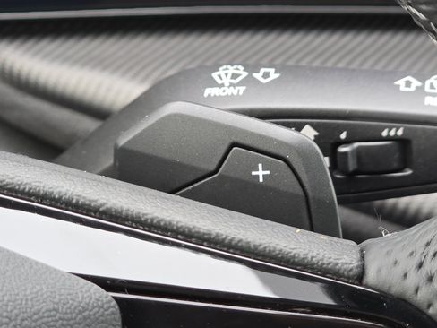 New 2026 Audi SQ5 Premium Plus image 18