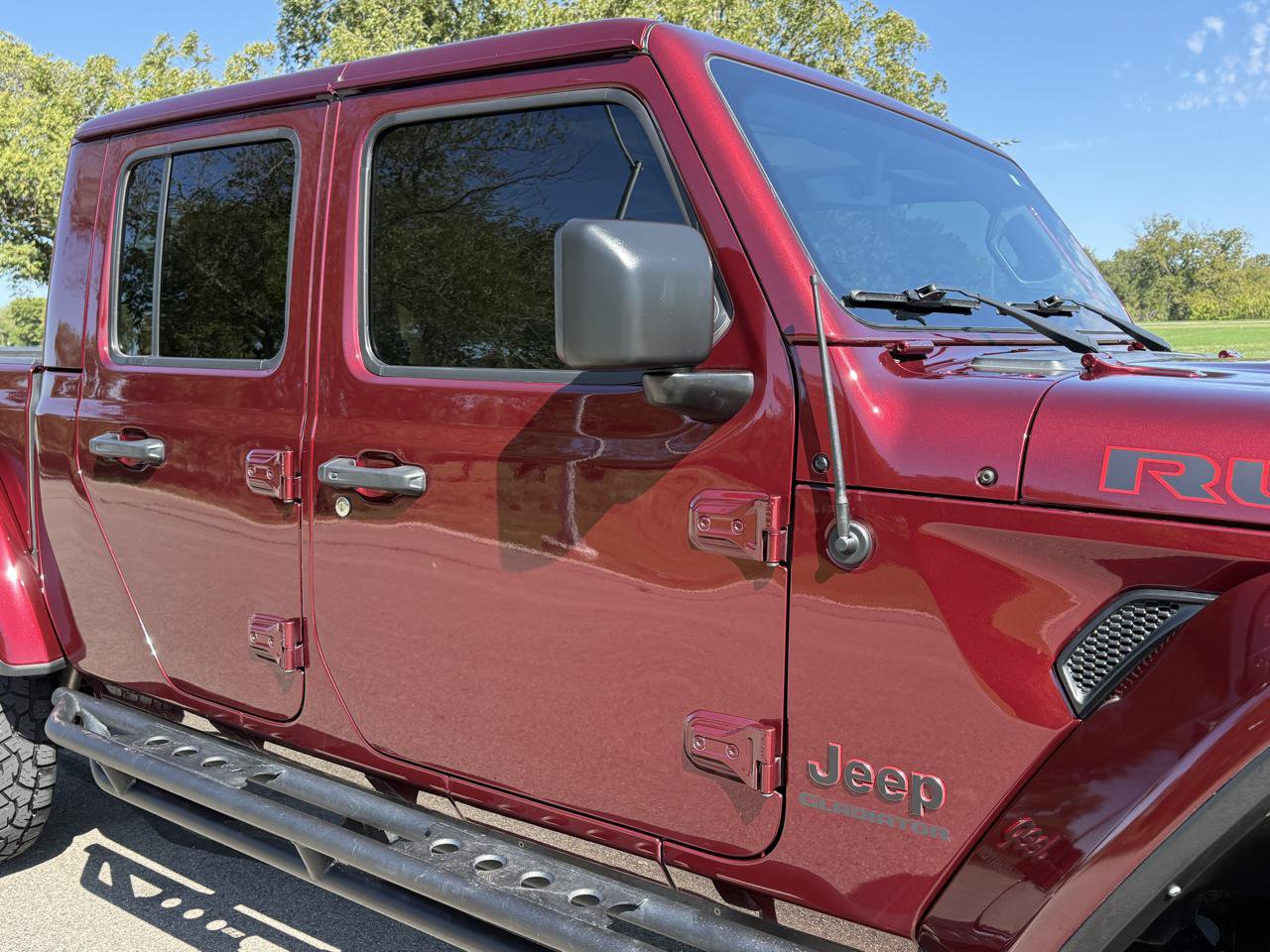 Used 2022 Jeep Gladiator Rubicon w/ Cold Weather Group AWD/4WD image 53