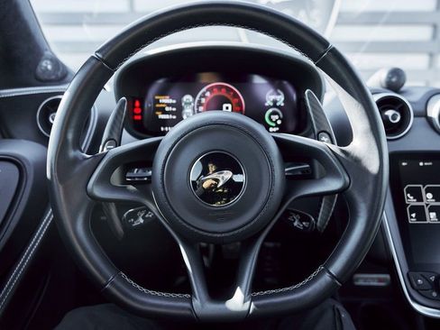 Used 2020 McLaren 570S Coupe image 47