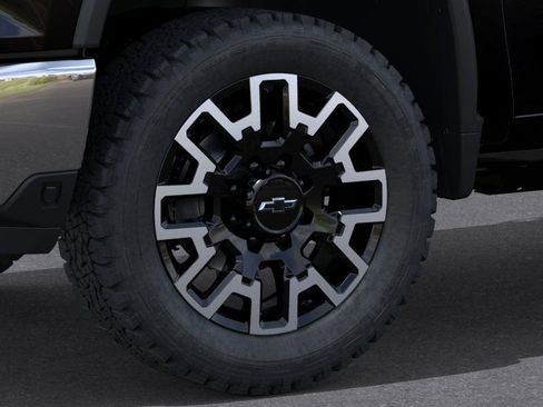 New 2026 Chevrolet Silverado 2500 LT w/ Convenience Package AWD/4WD image 9