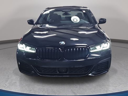 Used 2023 BMW 540i w/ M Sport Package RWD image 2