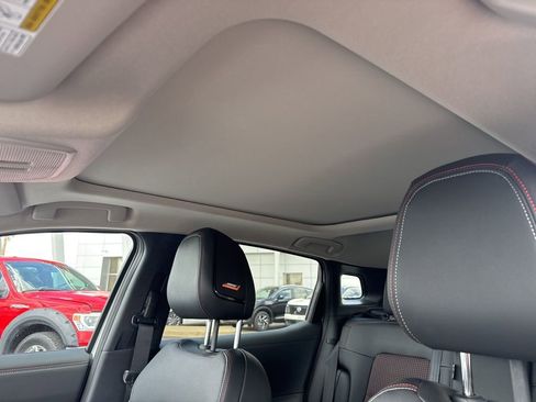 New 2026 Nissan Kicks SR w/ SR Premium Package AWD/4WD image 12