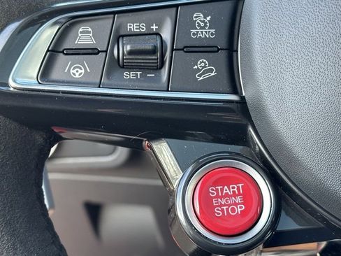 New 2024 Alfa Romeo Stelvio Quadrifoglio image 31