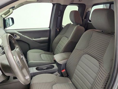Used 2017 Nissan Frontier SV AWD/4WD image 16